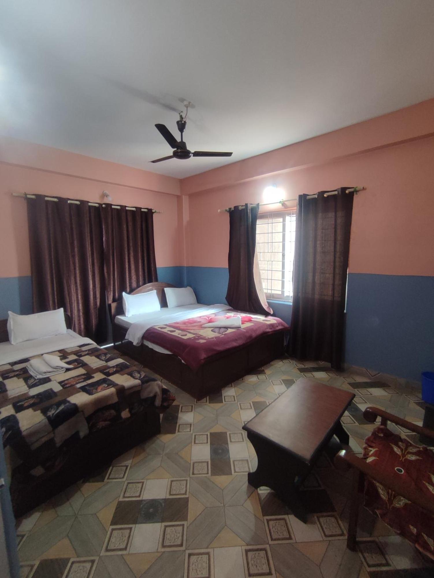 Krishna Inn Pokhara Buitenkant foto