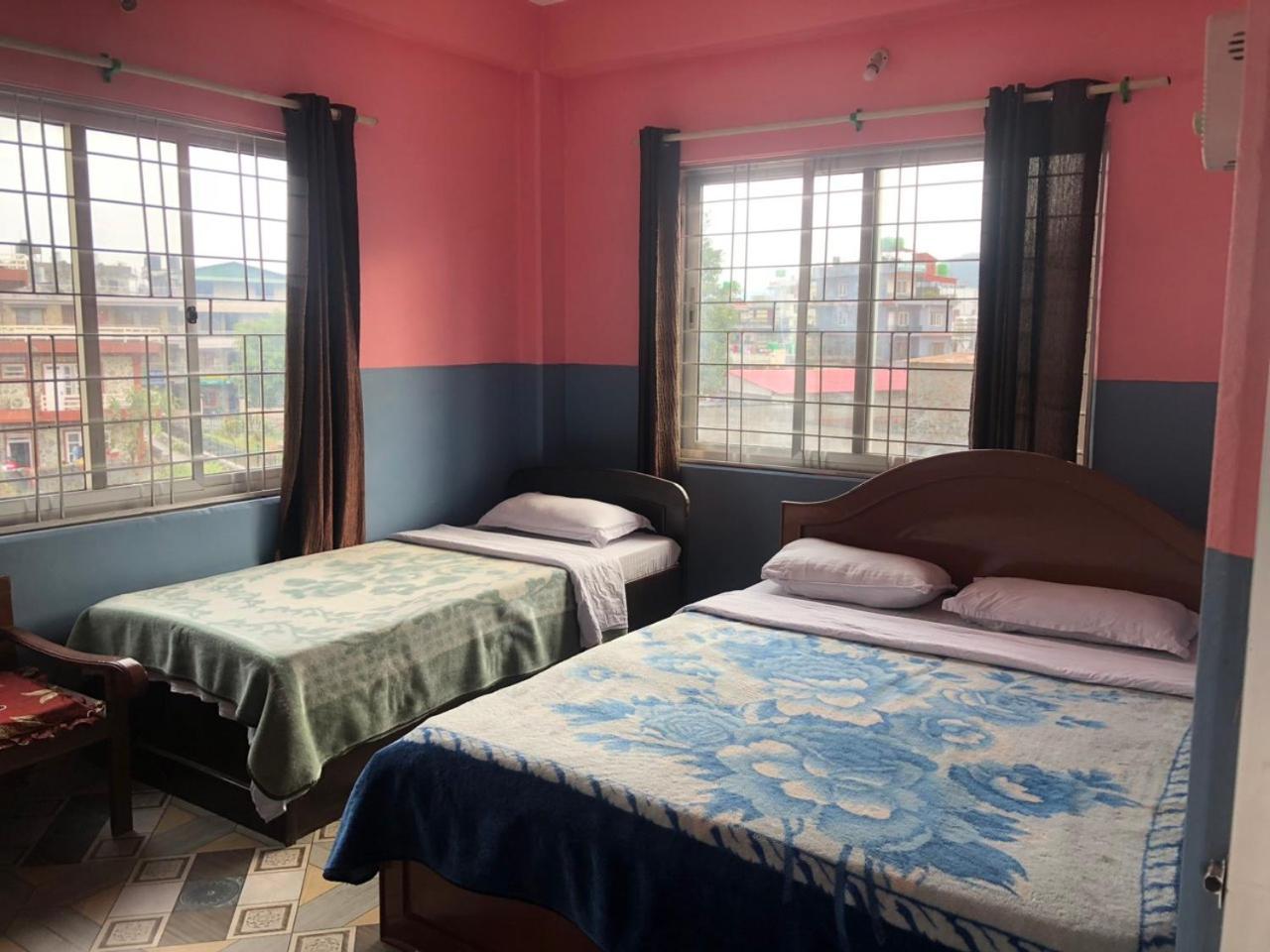 Krishna Inn Pokhara Buitenkant foto