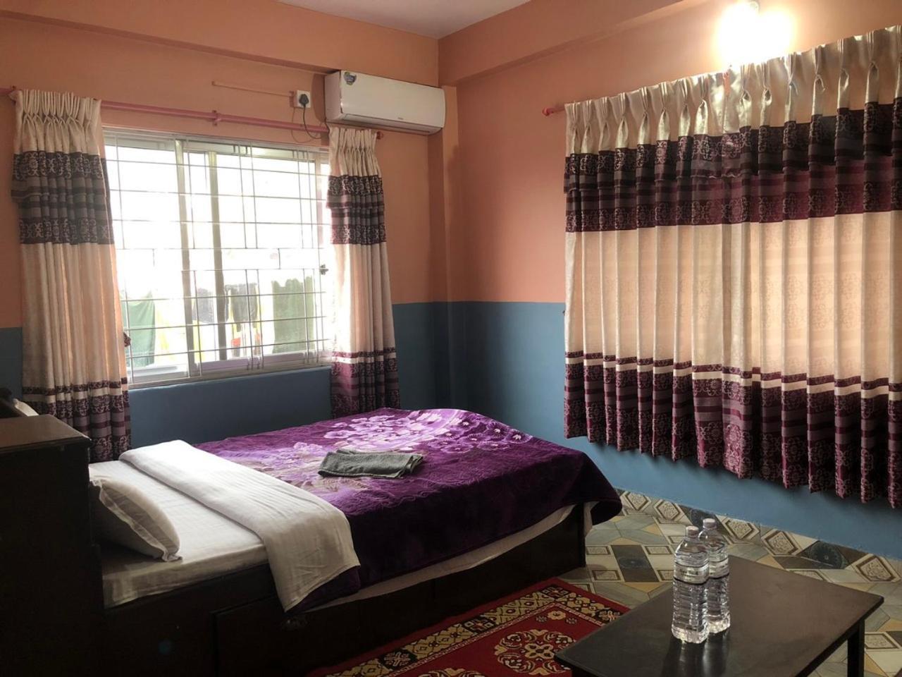 Krishna Inn Pokhara Buitenkant foto