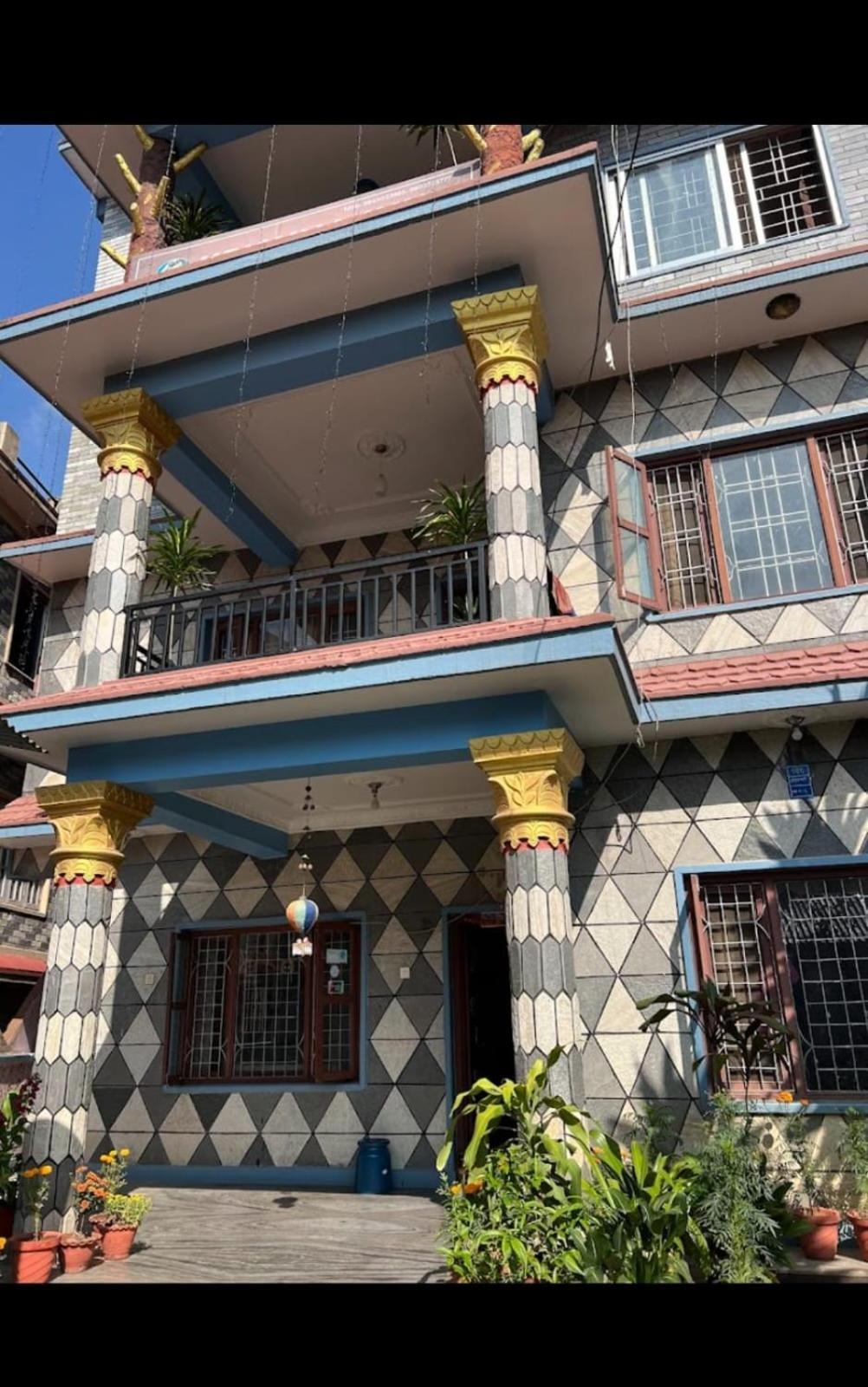 Krishna Inn Pokhara Buitenkant foto